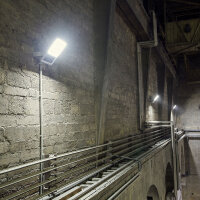 DOTLUX LED-Fluter LENSplus 100W 5000K 120° Abstrahlwinkel