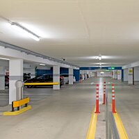 DOTLUX LED-Feuchtraumleuchte MISTRALsensor IP66 1540mm 42W Powerselect 4000K gefrostet mit Radarsensor B-Ware
